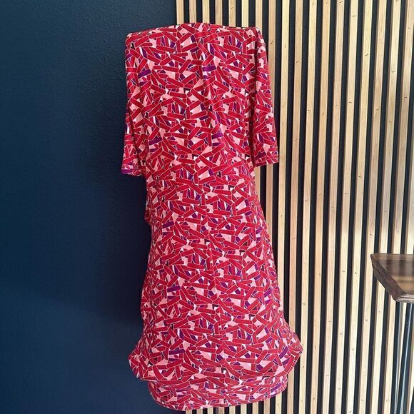Red patterned dress. Sz 10 - Picture 3 of 5
